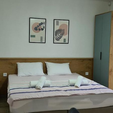 G&G Suites Ohrid Bagian luar foto