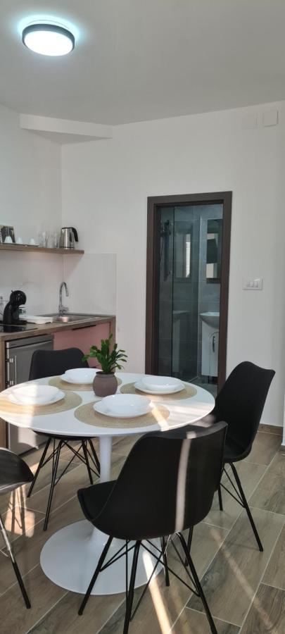 G&G Suites Ohrid Bagian luar foto
