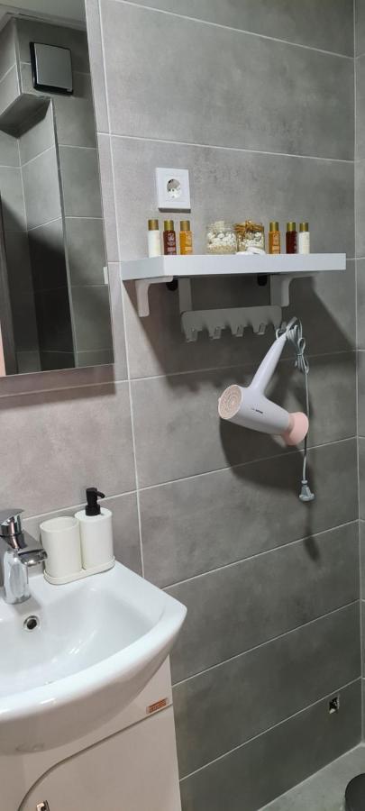 G&G Suites Ohrid Bagian luar foto