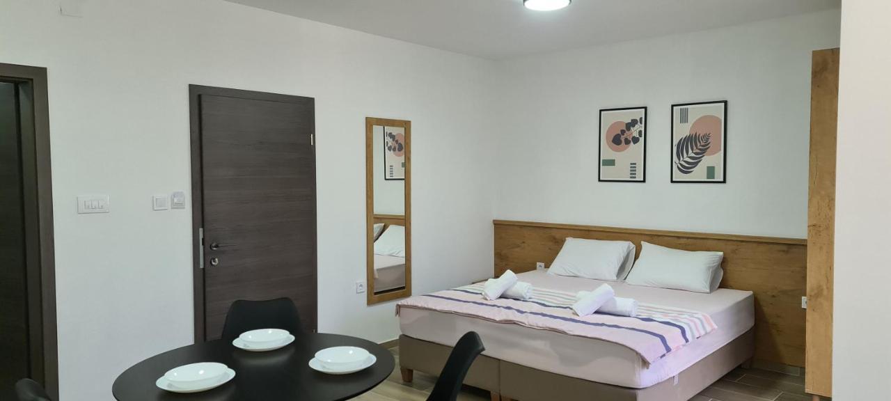 G&G Suites Ohrid Bagian luar foto